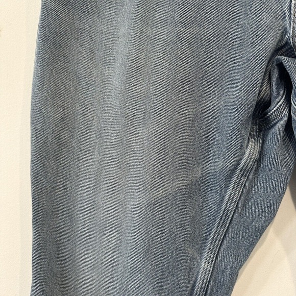 Duluth Trading Flex Ballroom Denim Jeans Men's 40x28 Relaxed Fit Light Wash - Picture 6 of 13